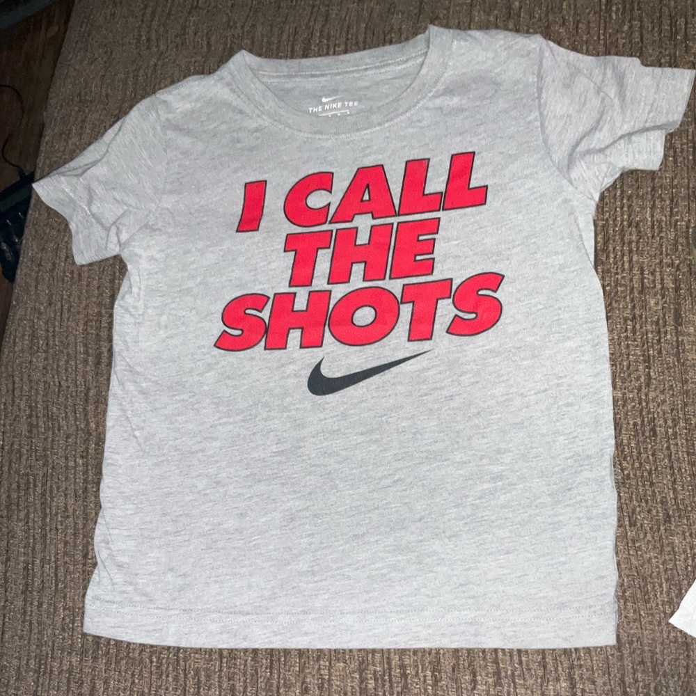 Nike “I call the shots “ tshirt size medium